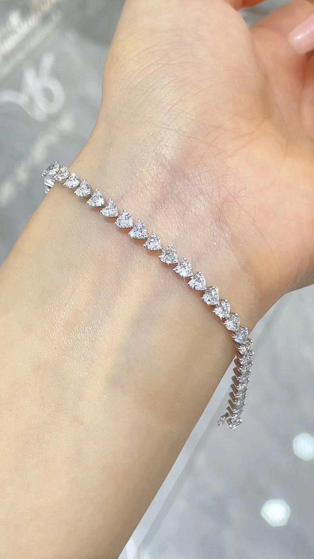 9K 愛心滿鑽手鍊 - 視角 6