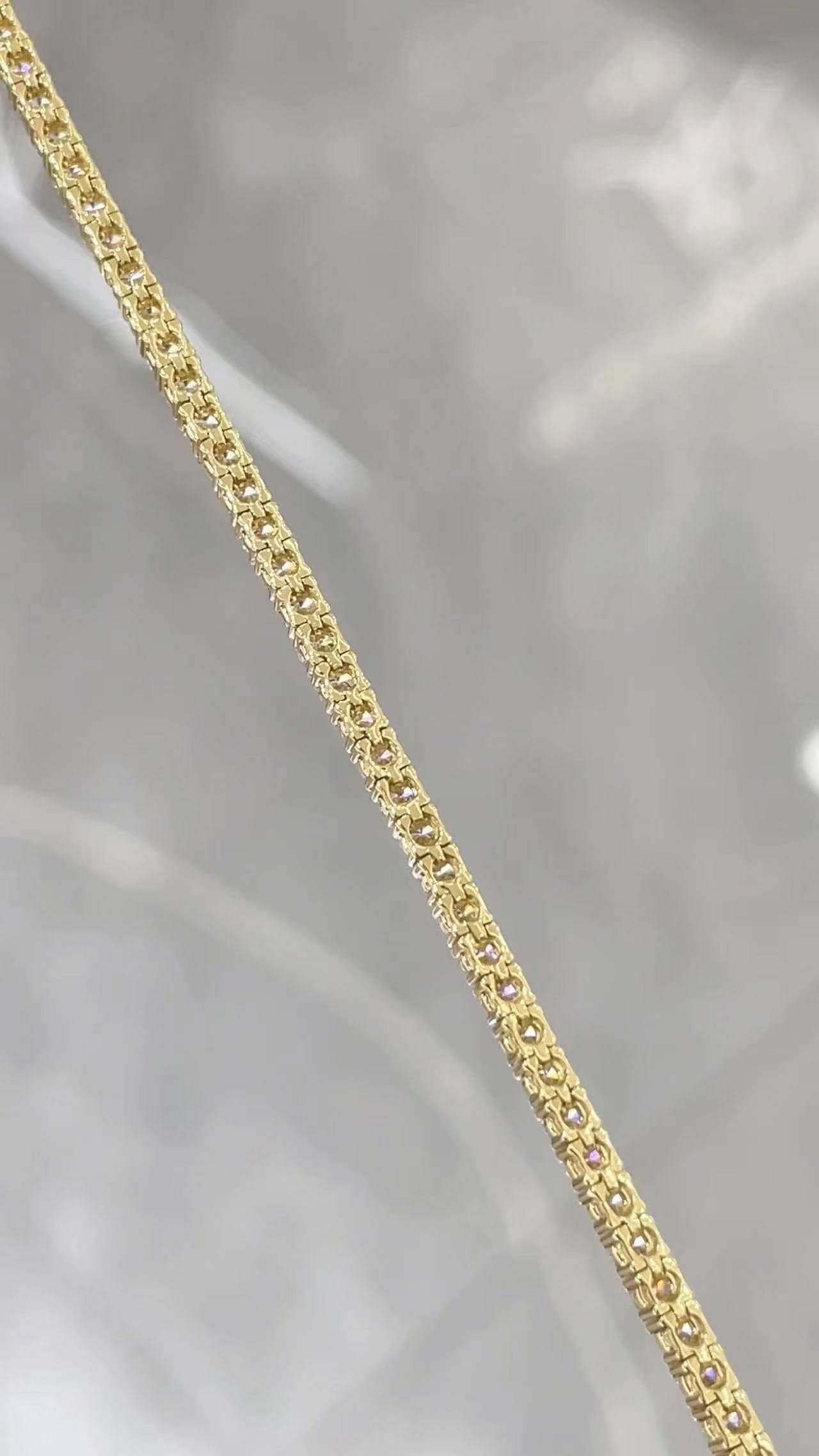 18K 金黃 3 分規格網球手鍊 - 視角 3