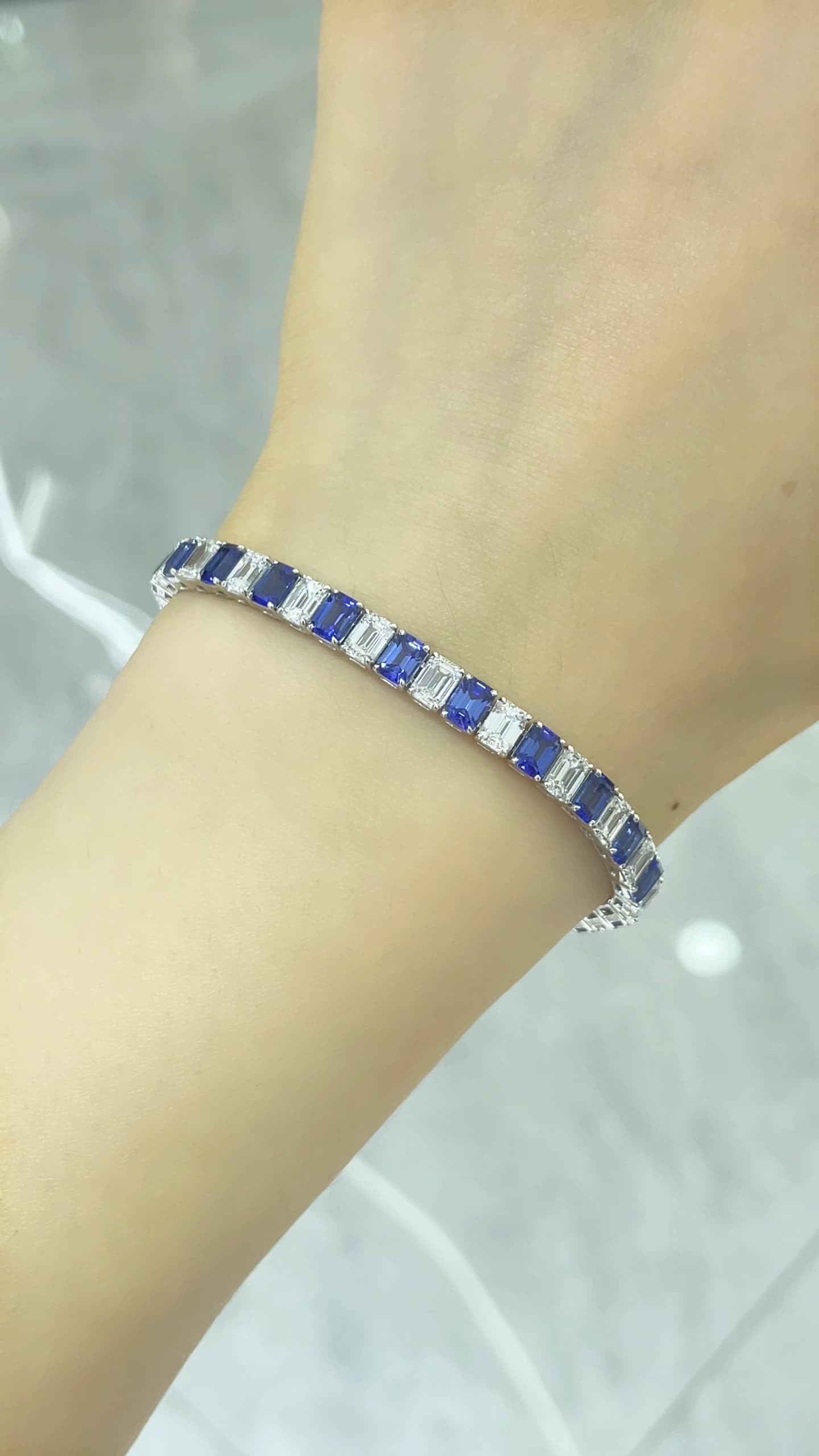 9K 藍寶石鑽石手鍊 - 視角 4