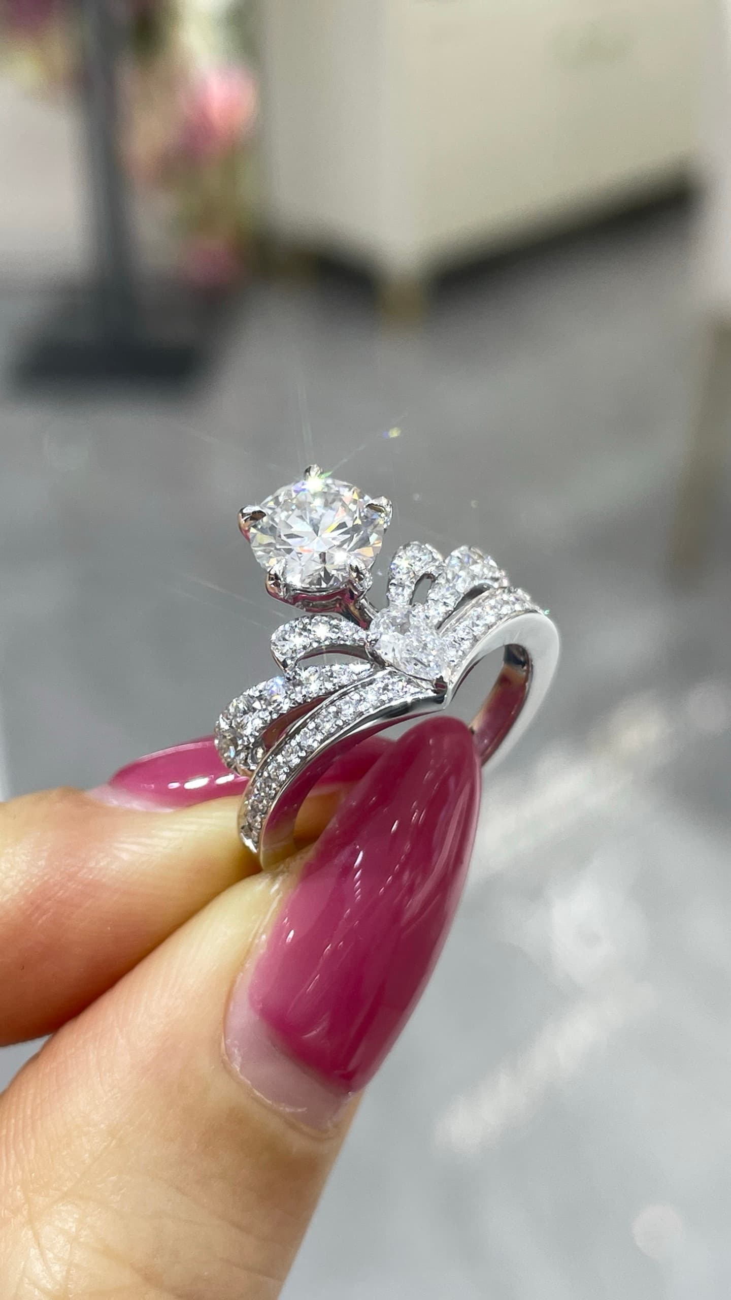 18K 1ct 鑽石戒指 - 視角 1