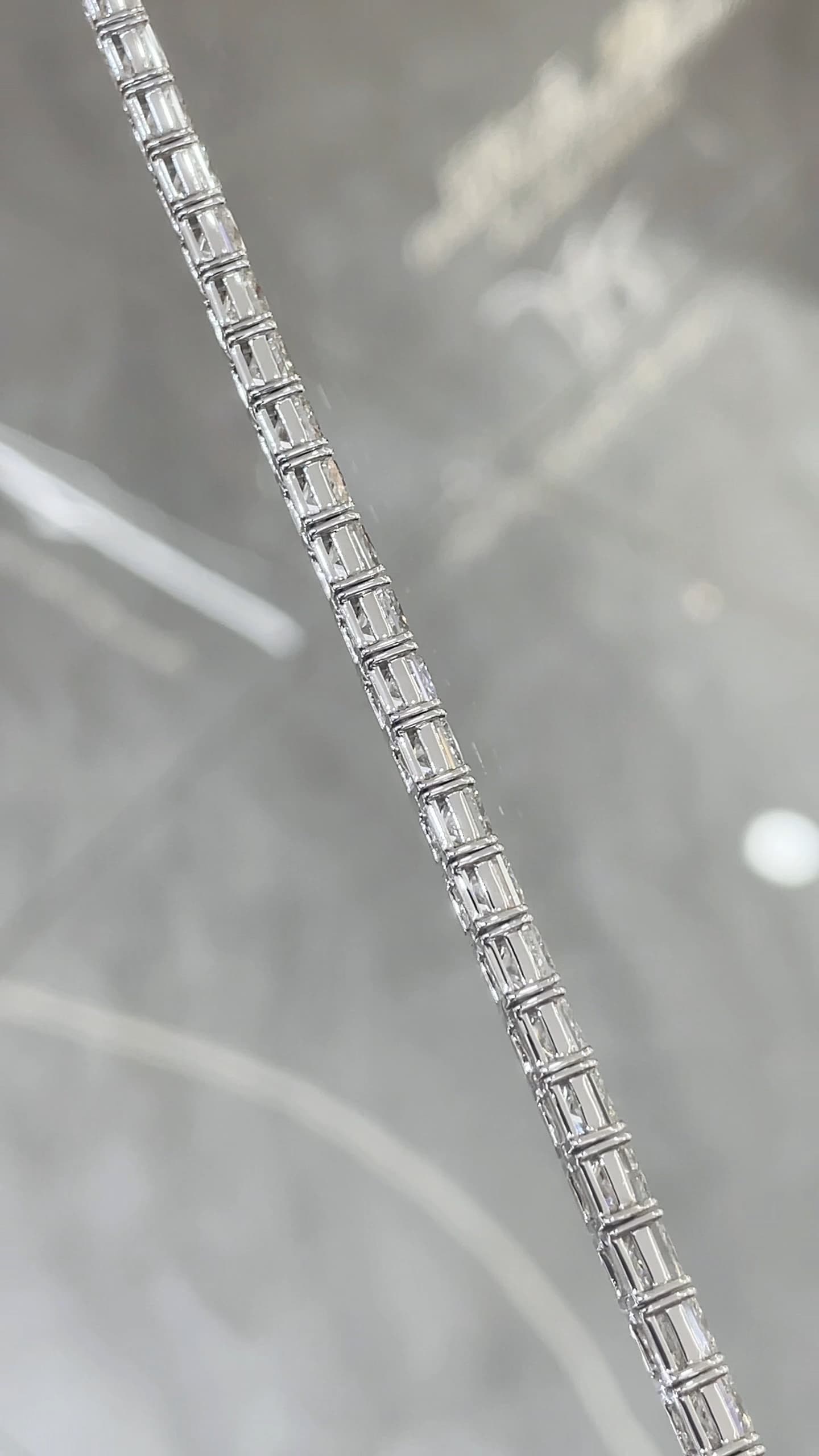 18K 50分公主方鑽石手鍊 - 視角 2