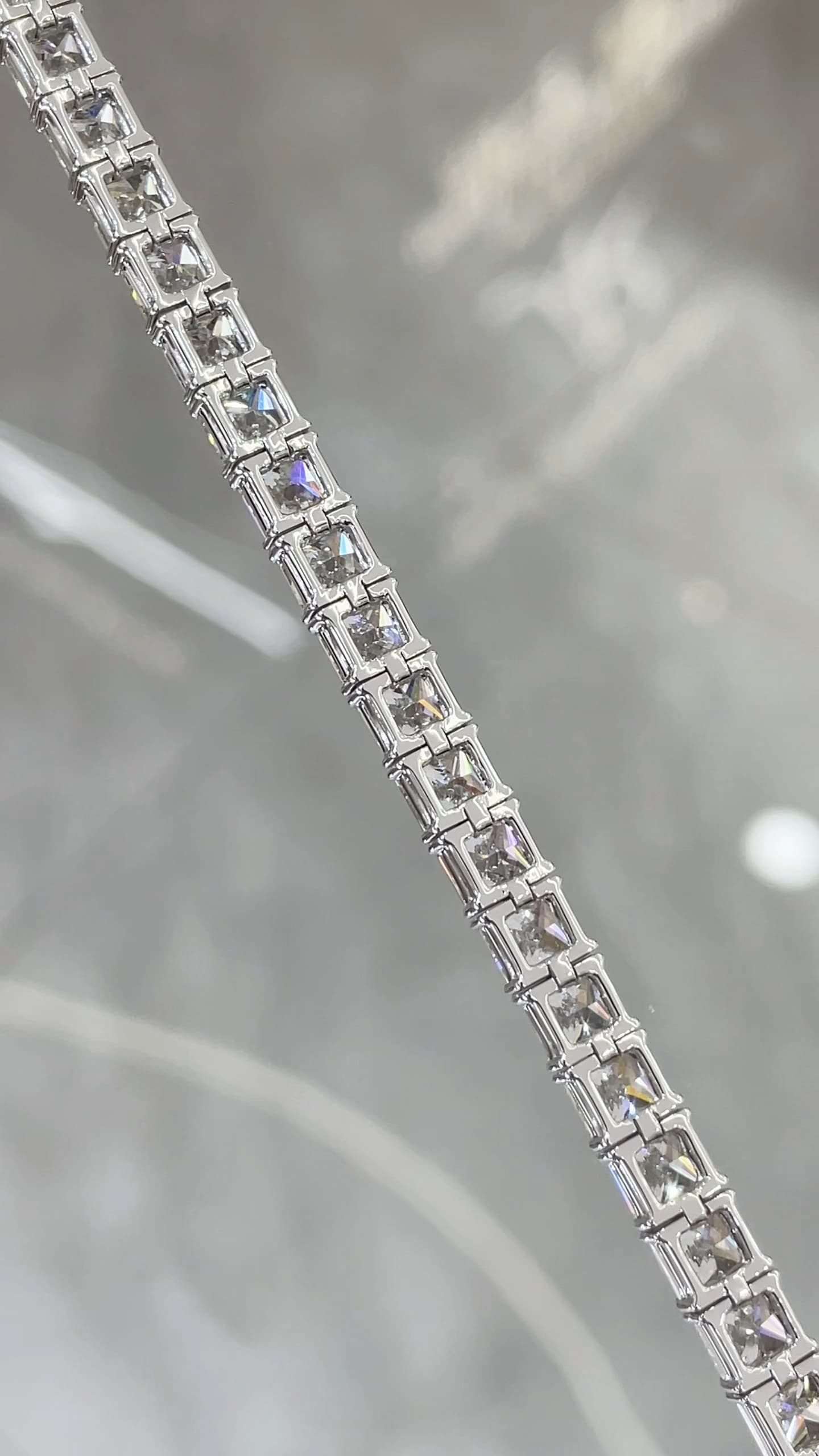 18K 50分公主方鑽石手鍊 - 視角 3