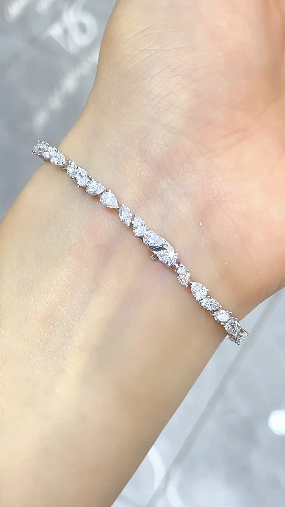 18K 鑽石手鍊 - 視角 5