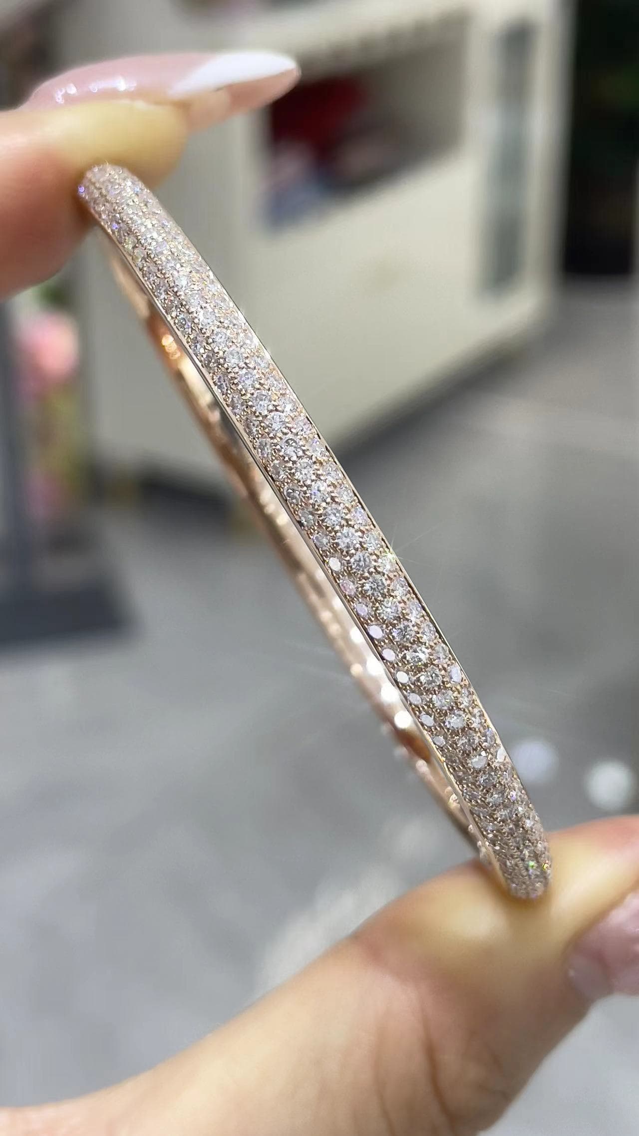 18K 鑽石手鐲 - 視角 2