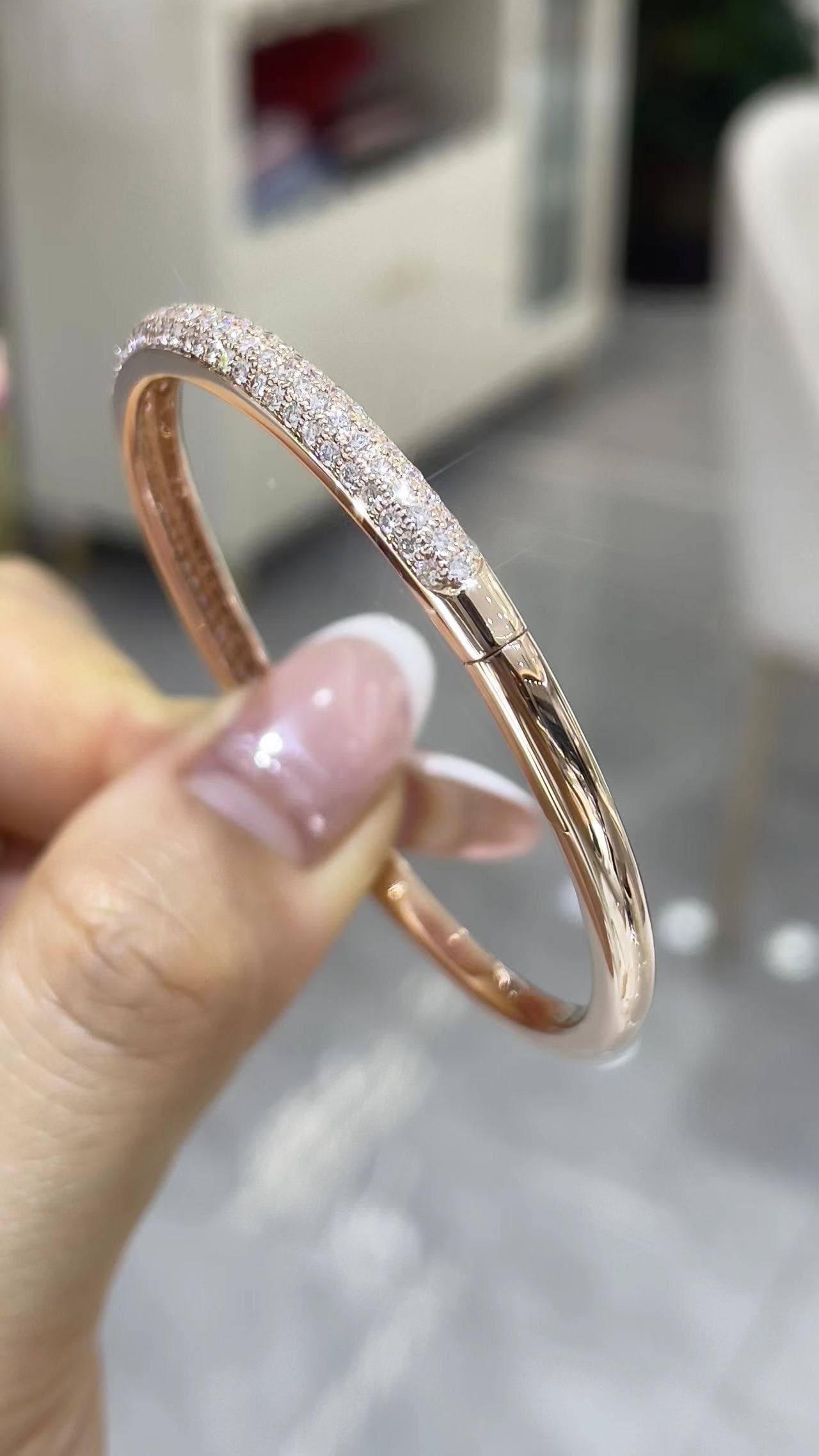 18K 鑽石手鐲 - 視角 4