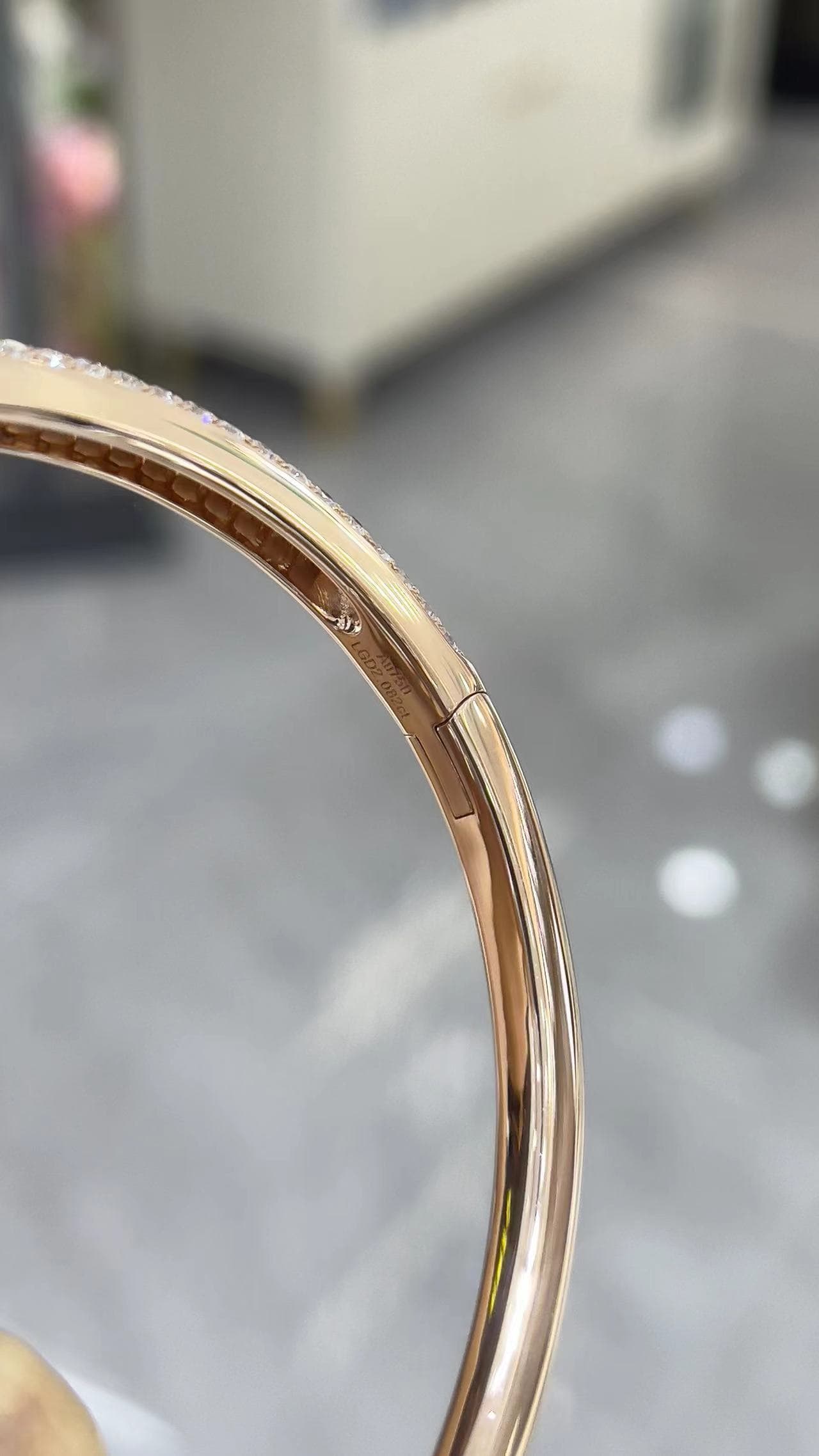 18K 鑽石手鐲 - 視角 6