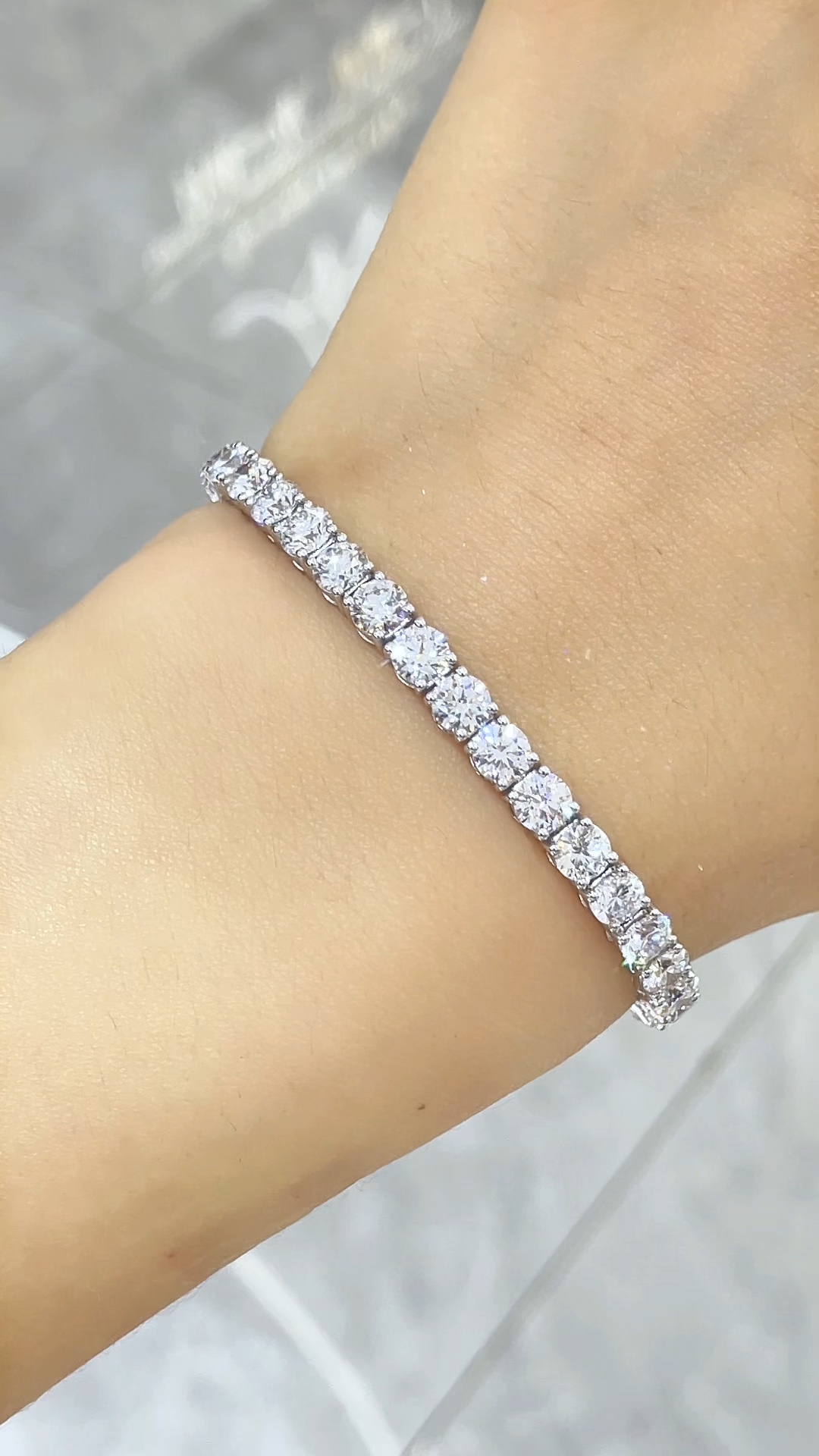 18K 金 30 分網球四爪手鍊